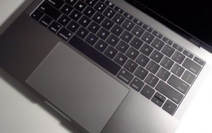 Apple: Πρόγραμμα αντικατάστασης μπαταρίας για MacBook Pro 13 ιντσών (δίχως Touch Bar)